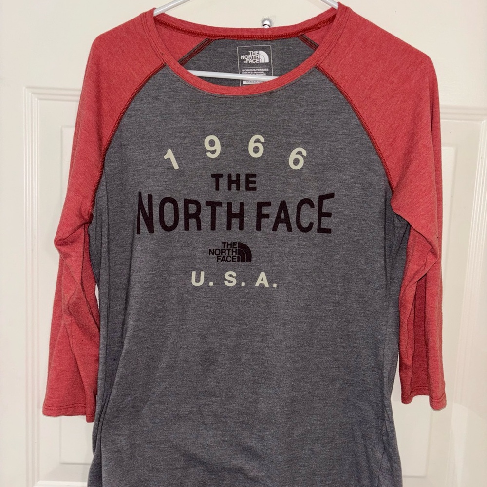 The North Face Women's Gray Tee